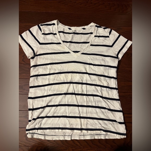 Madewell Whisper Cotton V-Neck Pocket Tee in Creston Stripe Size Small - Picture 9 of 9